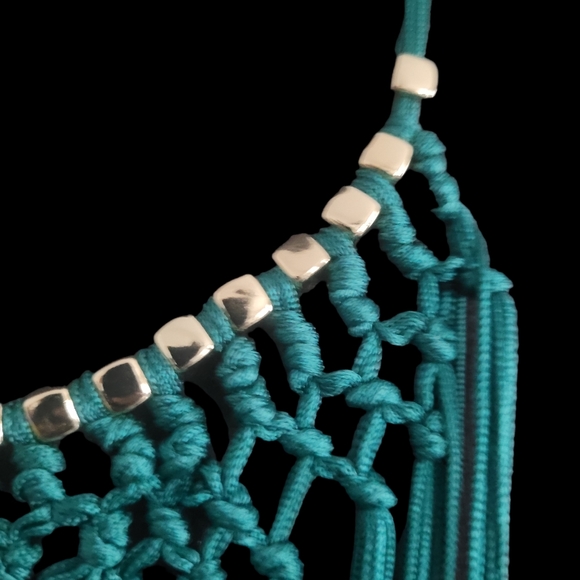 COPY - H&M Green FRINGED Statement Necklace - Picture 5 of 7